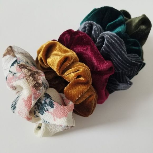 Set of 6 Hair tie Scrunchies - Picture 1 of 4